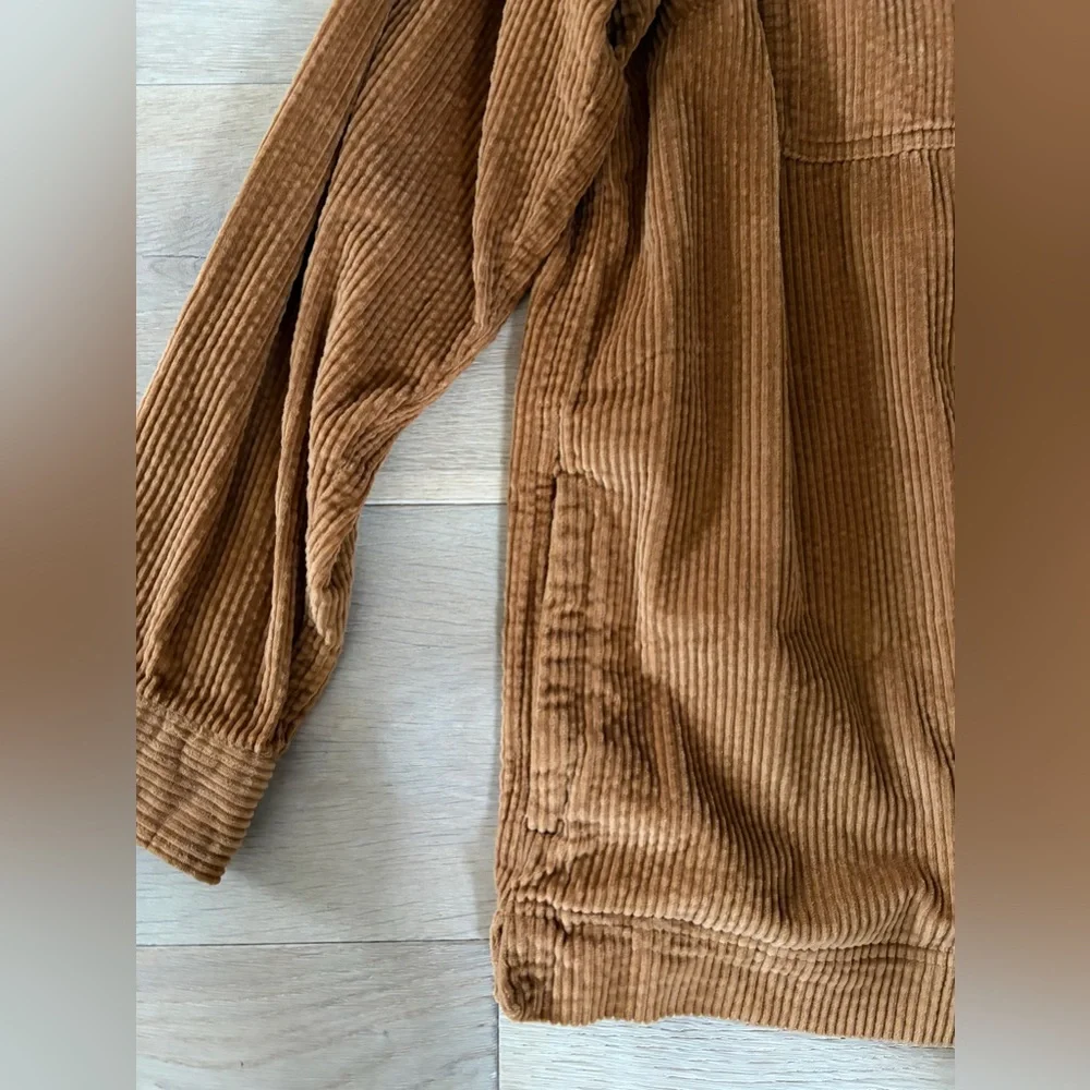 LL Bean Comfort Corduroy Relaxed Shirt Cozy Saddle 100% Cotton Brown - Size 1X - Picture 2 of 7